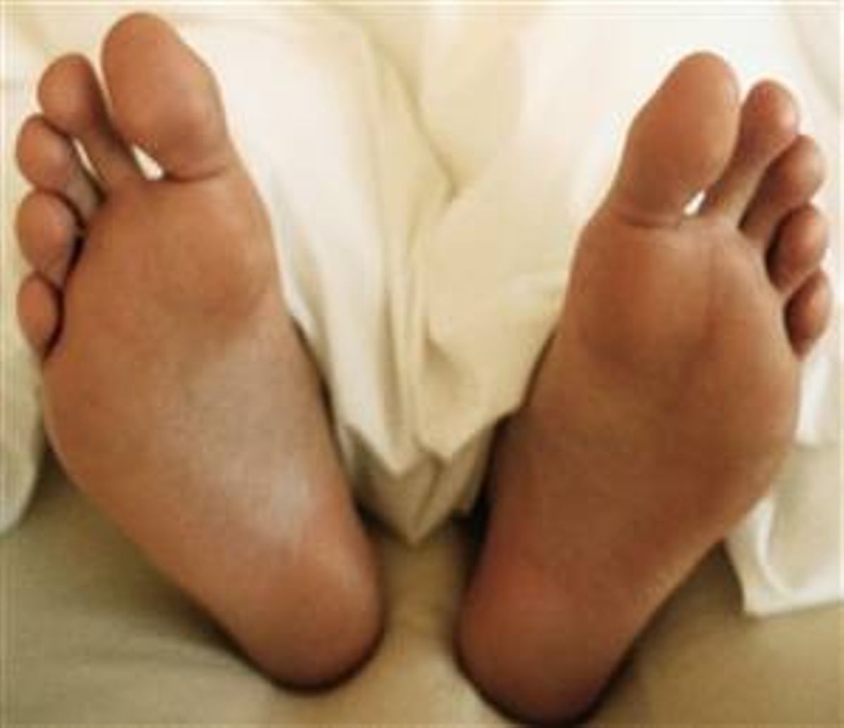 This is how you can use his feet to prevent premature ejaculation